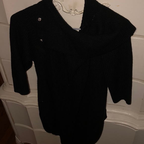 5/$25 🌸 NY&C Soho Jeans Black Knit Sweater - Picture 3 of 4